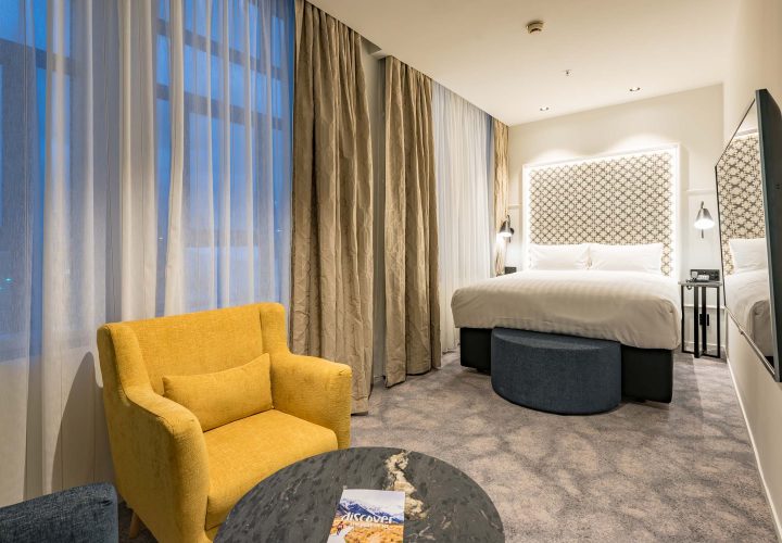 Airedale-Boutique-Suites-Signature-Queen-Regular
