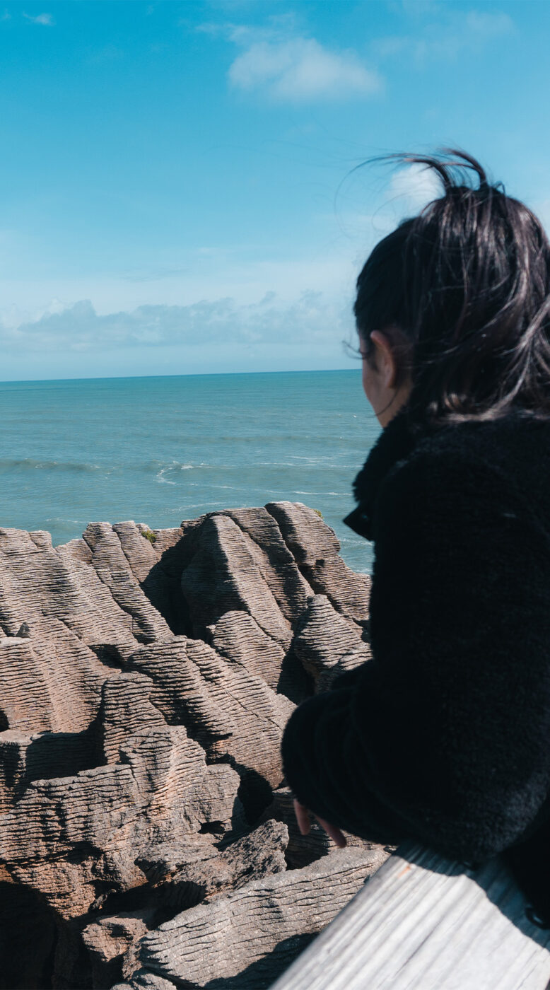 Child viewing the pancake rocks_website_mobile_banner