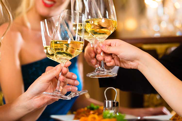 General-Wine-Cheers-Small
