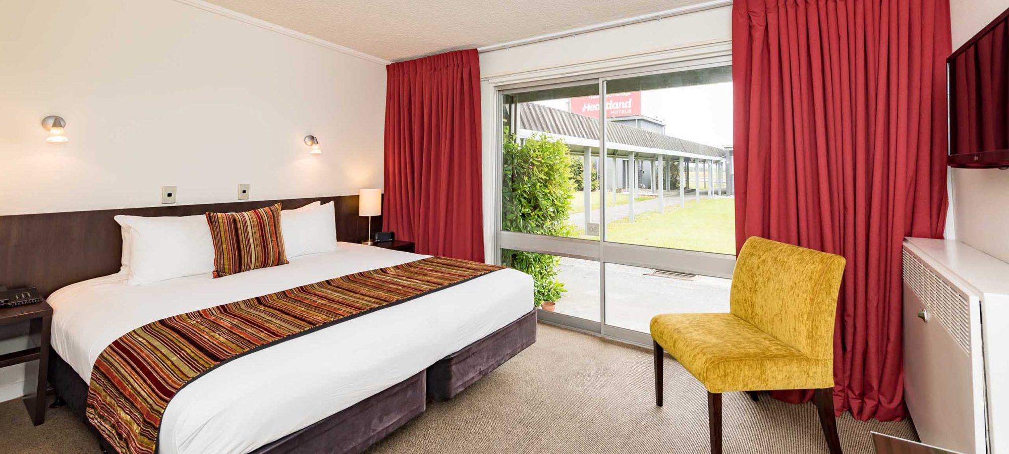 Heartland-Hotel-Haast-Standard-Room-1-Banner