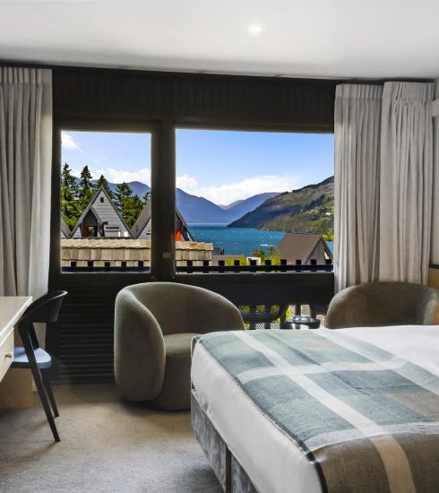 Heartland Hotel Queenstown - Superior Split King with Lake View - 3 of 13 - regular