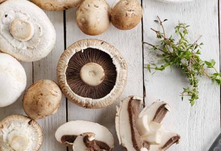 Home-grown-meadow-mushrooms-720px