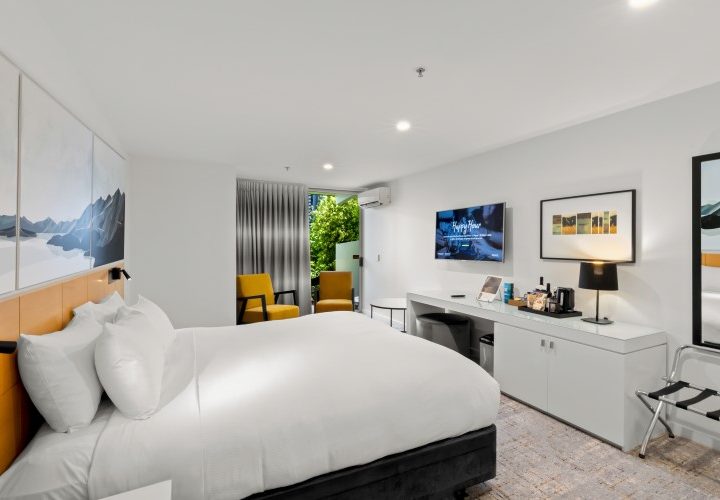 QTS-Superior-Studio-King-Internal-View-artwork-update-small