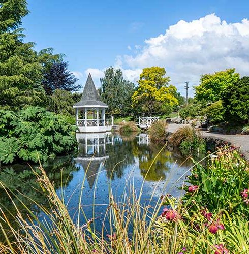 Region-Marlborough-Garden-Park-River-Nature-Small