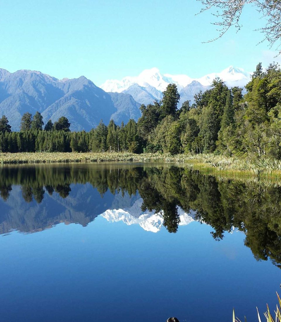 Region-West-Coast-Fox-Glacier-Lake-Matheson-1-Regular