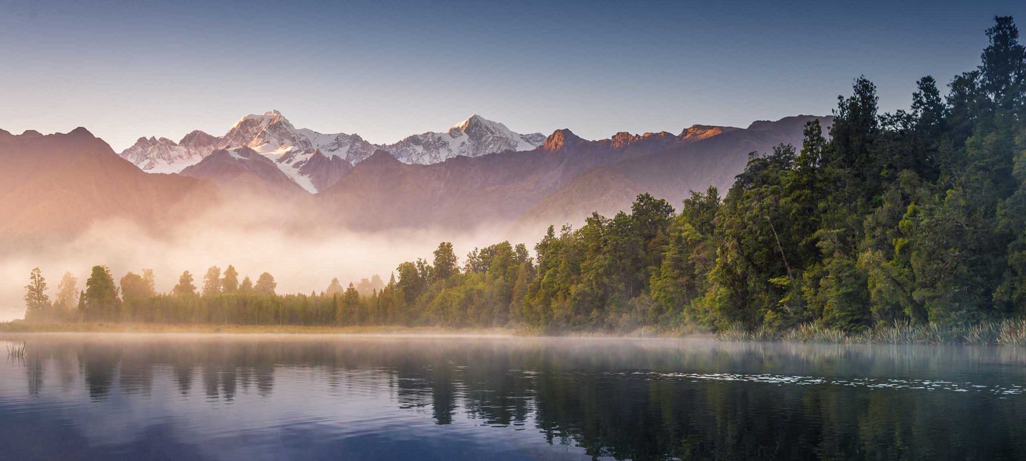 Mount Cook in Lake Matheson New Zealand