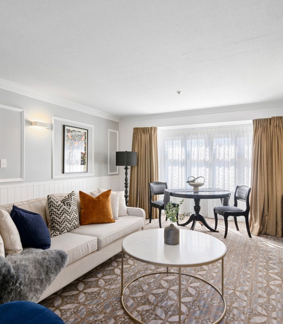 Scenic-Hotel-Cotswold-Executive-One-Bedroom-Suite-Living-Area