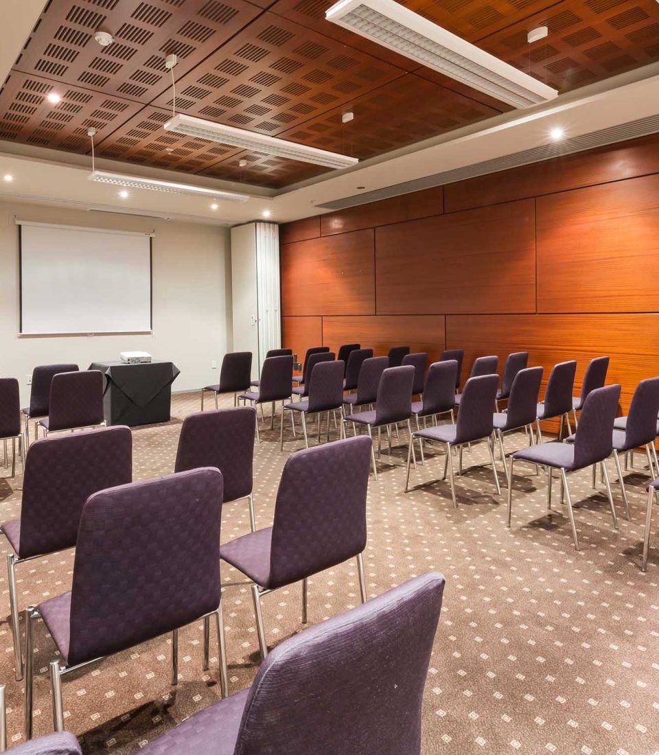 Scenic-Hotel-Dunedin-City-Business-Facilities-Meeting-Highland-Room-1-Regular