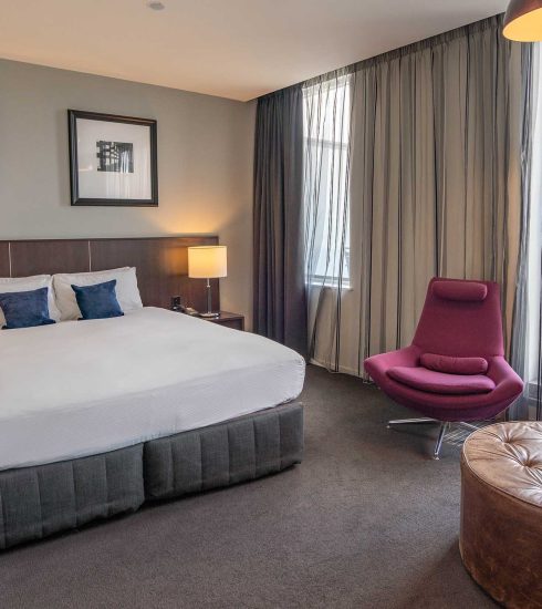 Scenic-Hotel-Dunedin-City-Executive-Room-King-1-Regular