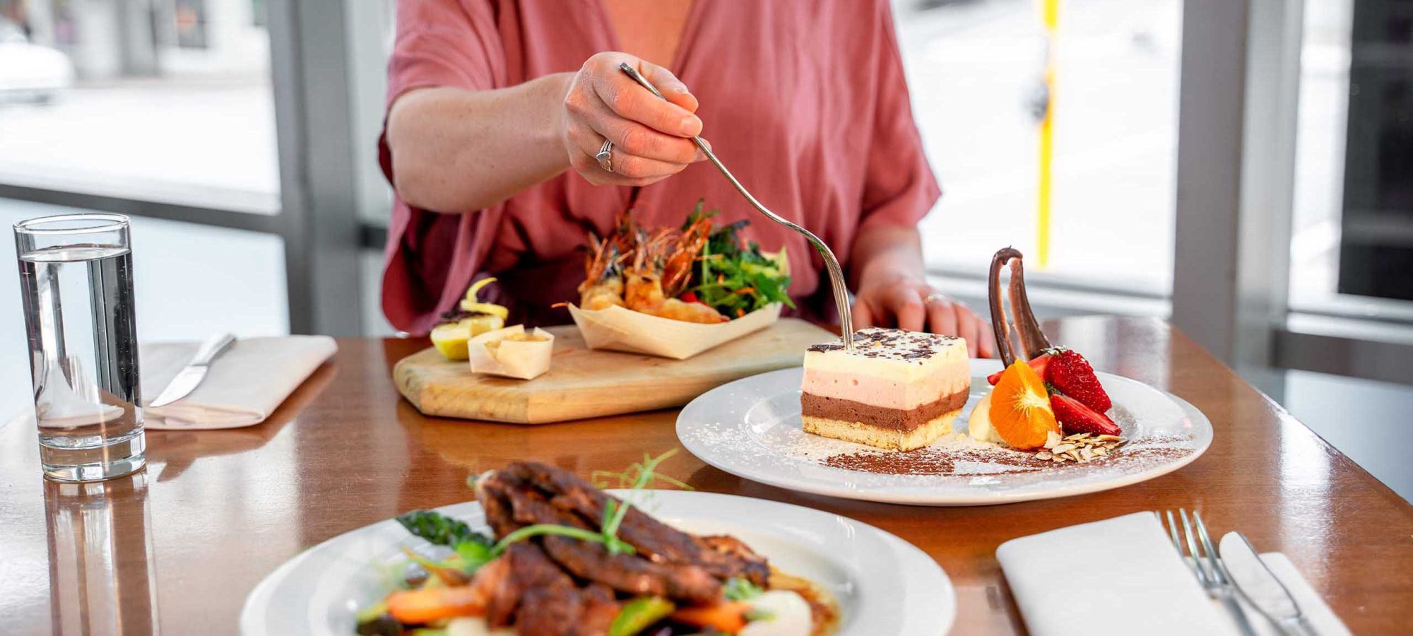 Scenic-Hotel-Dunedin-City-Restaurant-Dining-Food-Meals-People-Banner