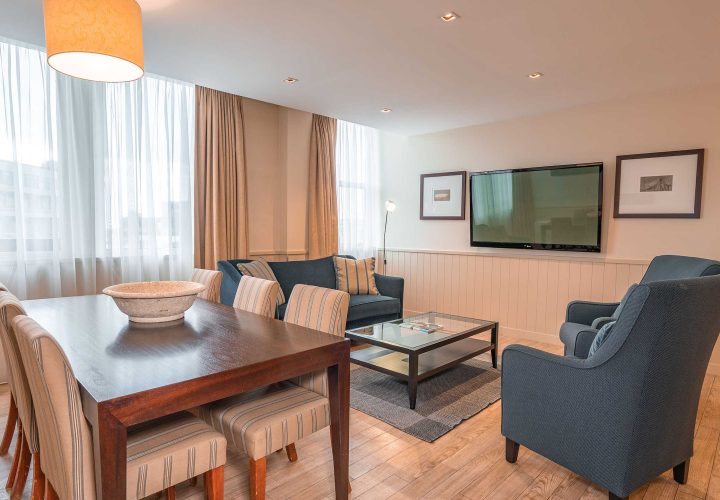 Scenic-Hotel-Southern-Cross-Executive-Suite-Dining-Lounge-Regular