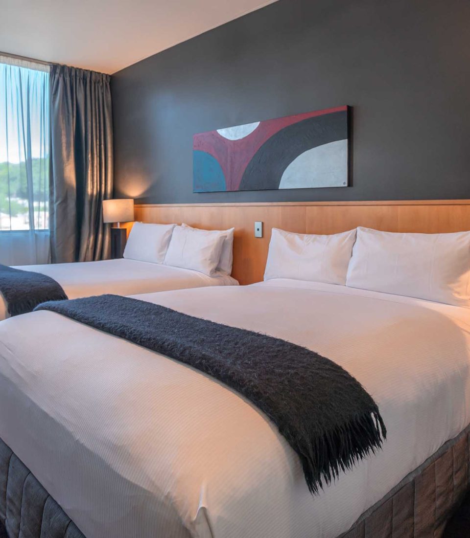 Scenic-Hotel-Southern-Cross-Tower-Suite-Bedroom-Twin-Queen-Regular