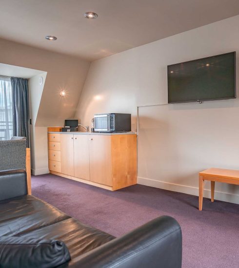 Scenic-Hotel-Southern-Cross-Tower-Suite-Lounge-Regular