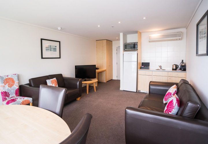 Scenic-Hotel-Te-Pania-Suite-Sitting-Room-1-Regular