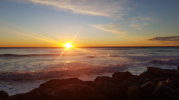 Sunset at Punakaiki Beach and Rockwall