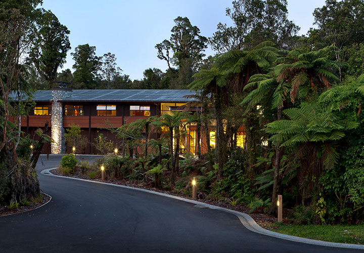 TEW-Te-Waonui-Forest-Retreat-Exterior-Entrance-Small