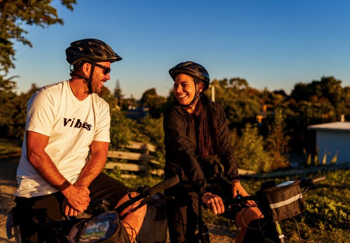 Takaro-Trails-e-Bike-FunEasyAdventureHB-Web