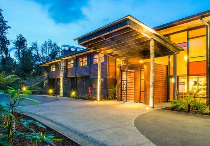 Te-Waonui-Forest-Retreat-Entrance-Small