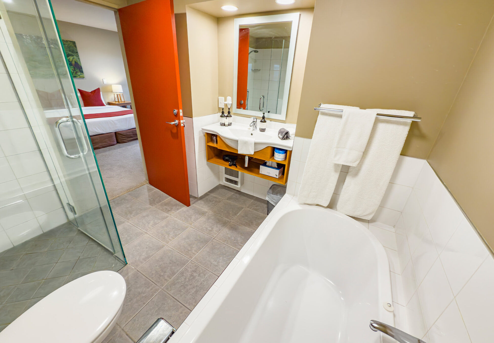 Te Weheka Superior Room Bathroom_website_regular