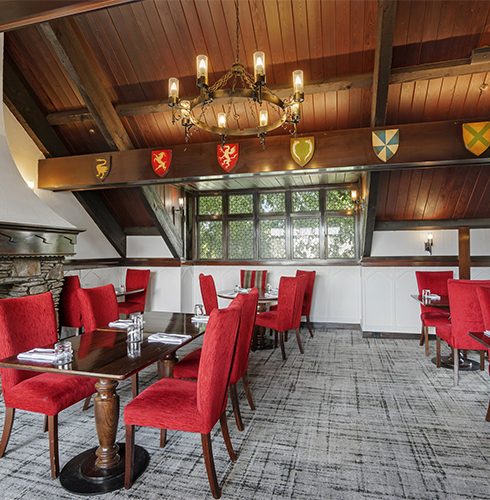 Scenic-Cotswold-Restaurant-Fireplace-Small